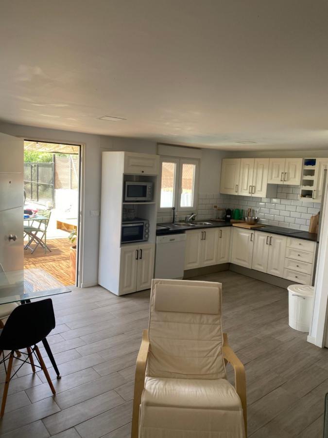 Casa Contener Estepona Ngoại thất bức ảnh