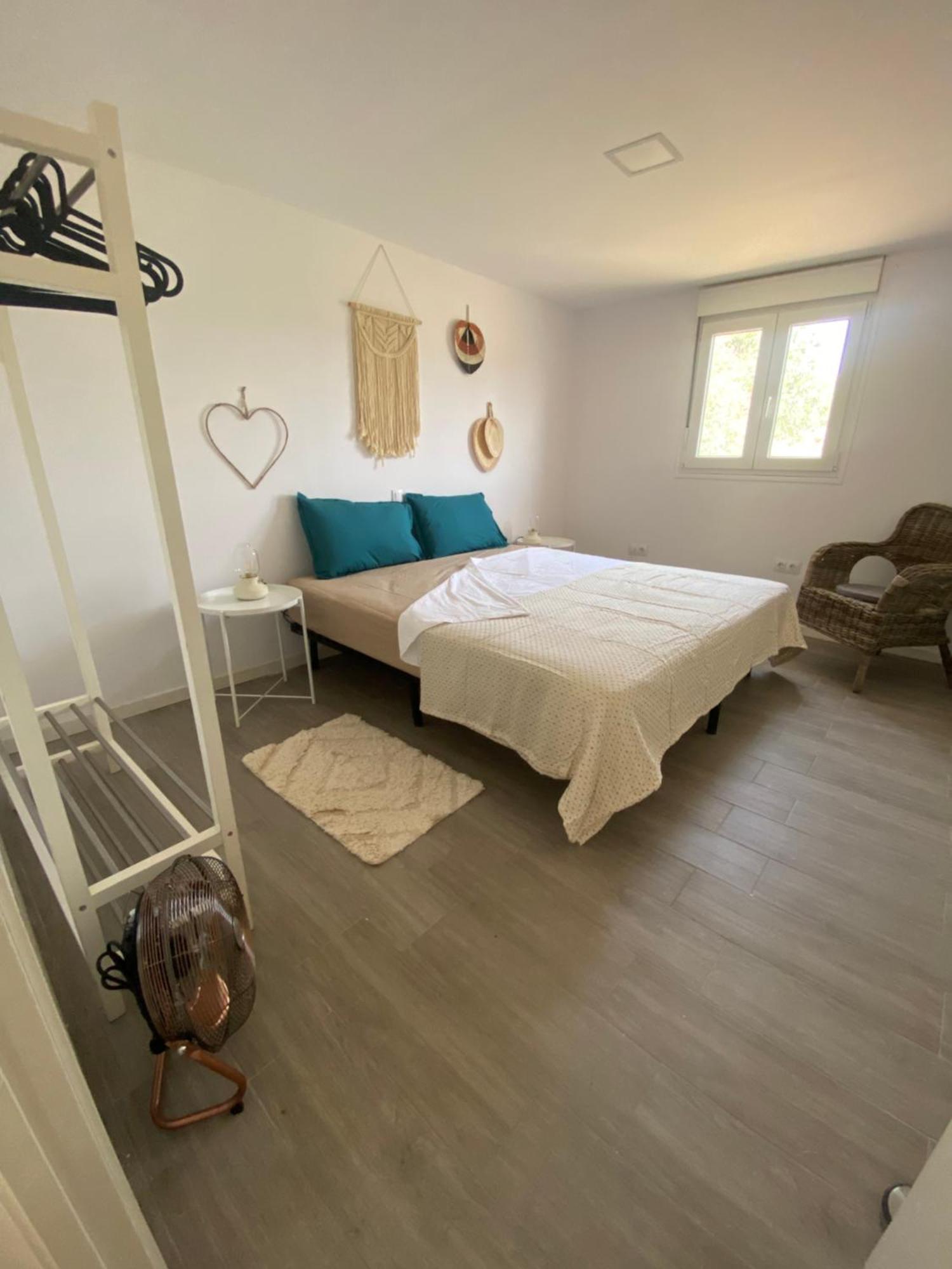 Casa Contener Estepona Ngoại thất bức ảnh